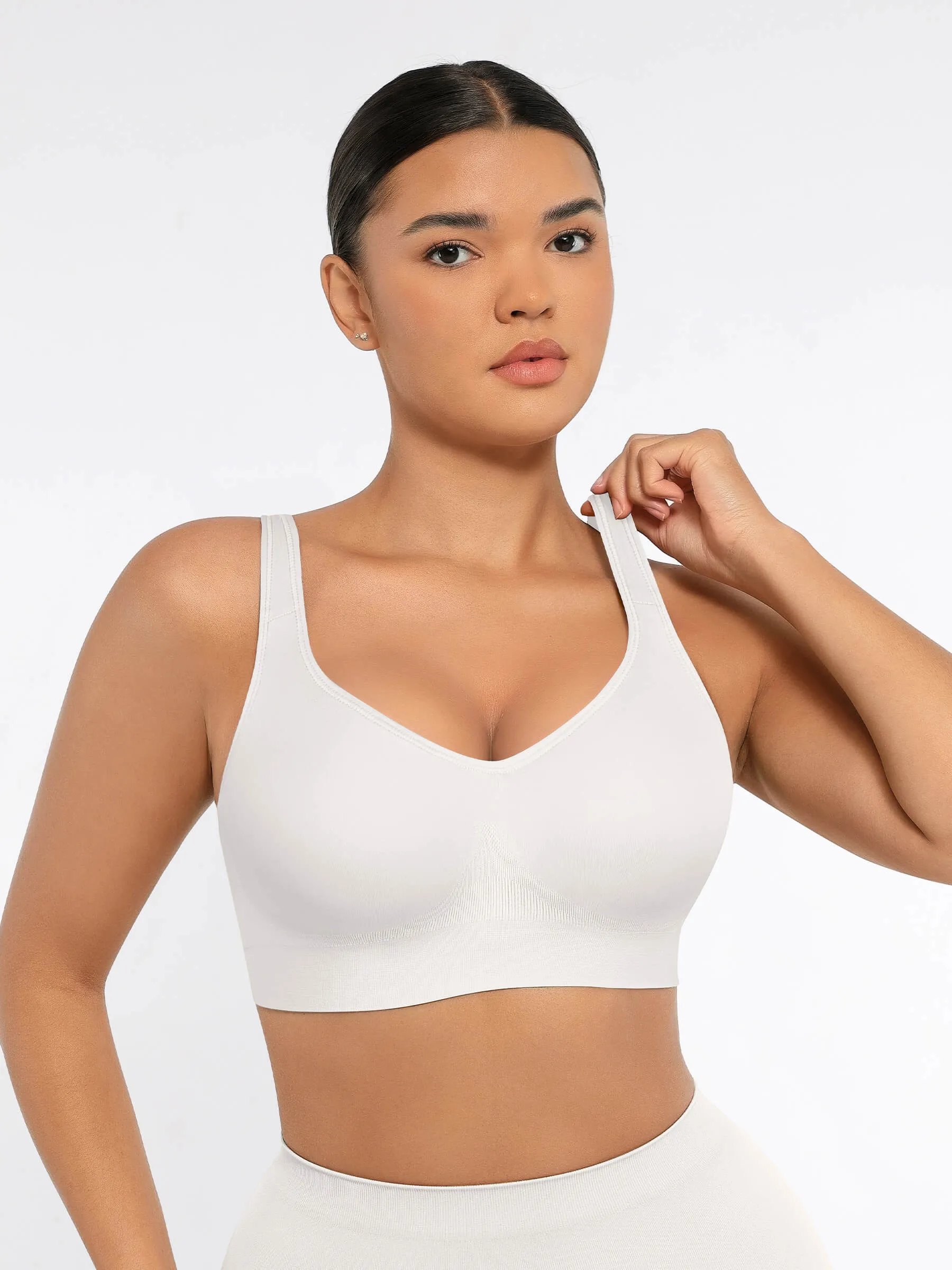 Feelingirl Built-in Soft Cups Full Coverage Wireless Bra - Image 28
