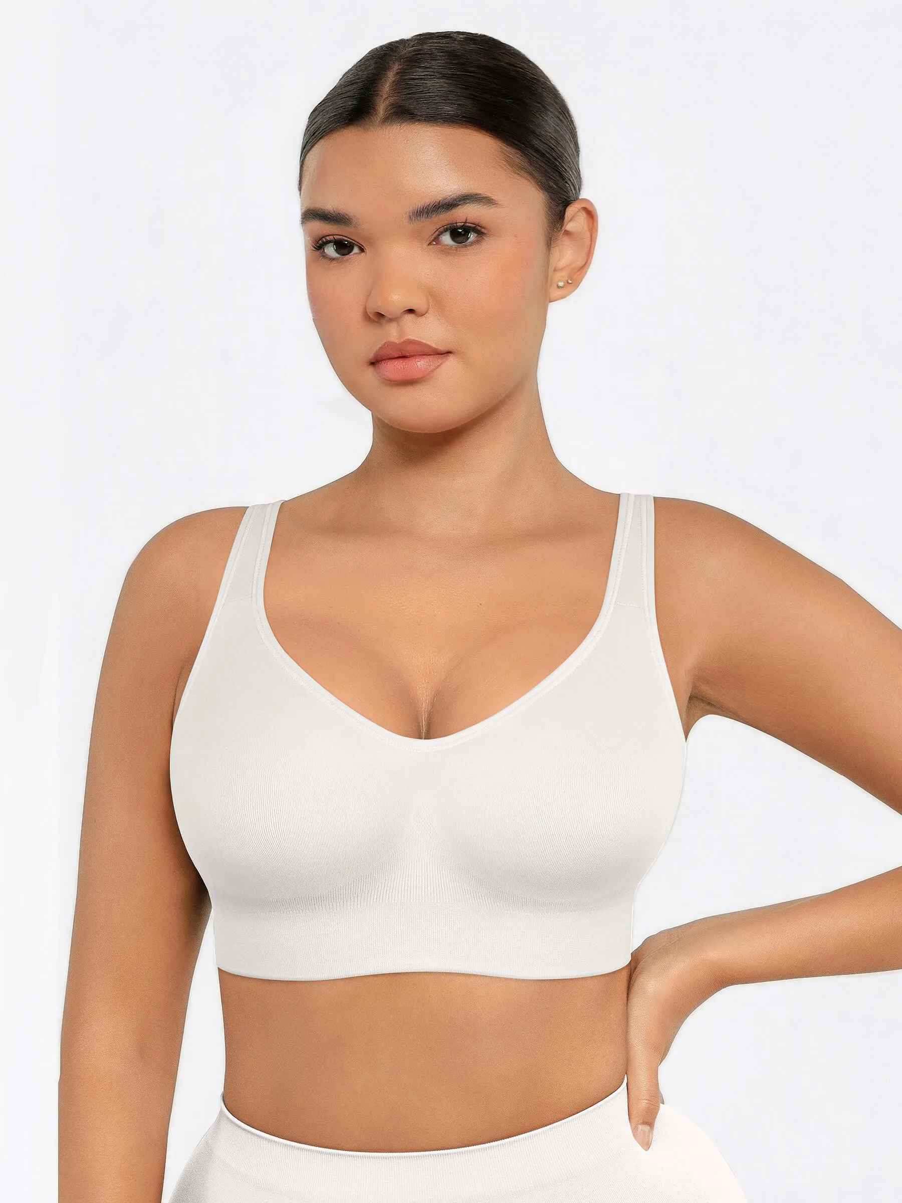 Feelingirl Built-in Soft Cups Full Coverage Wireless Bra - Image 31