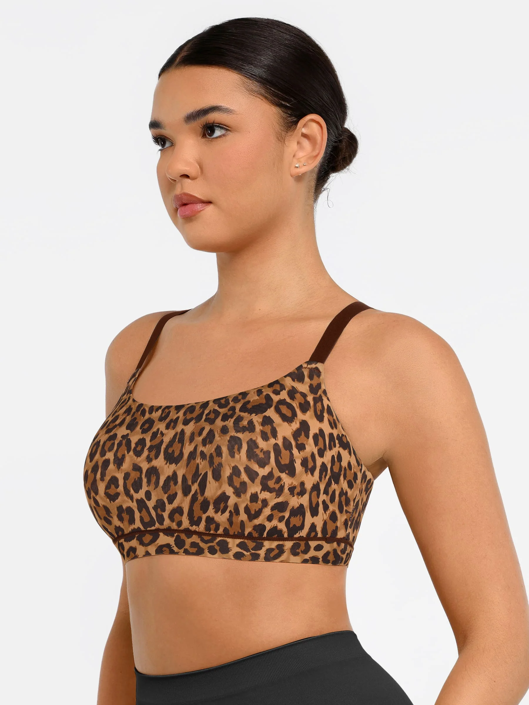 Feelingirl Everyday Wireless Invisible Square Neck Bra - Image 44