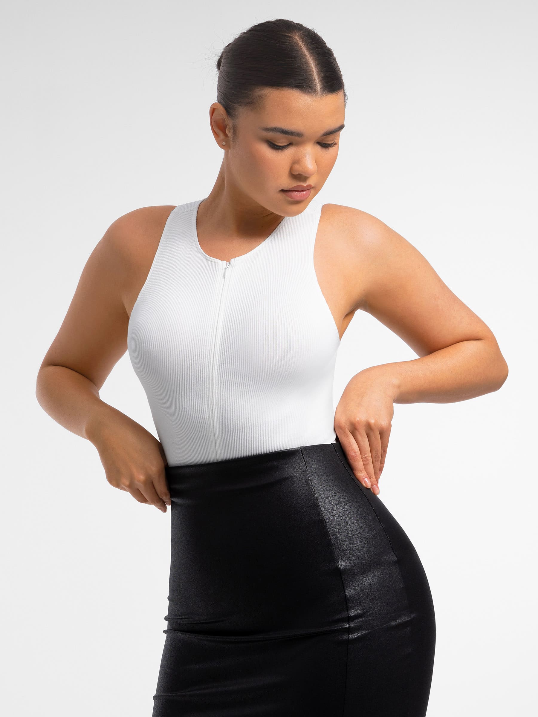 Feelingirl Seamless Tummy Control Invisible Zipper Shaping Bodysuit - Image 14